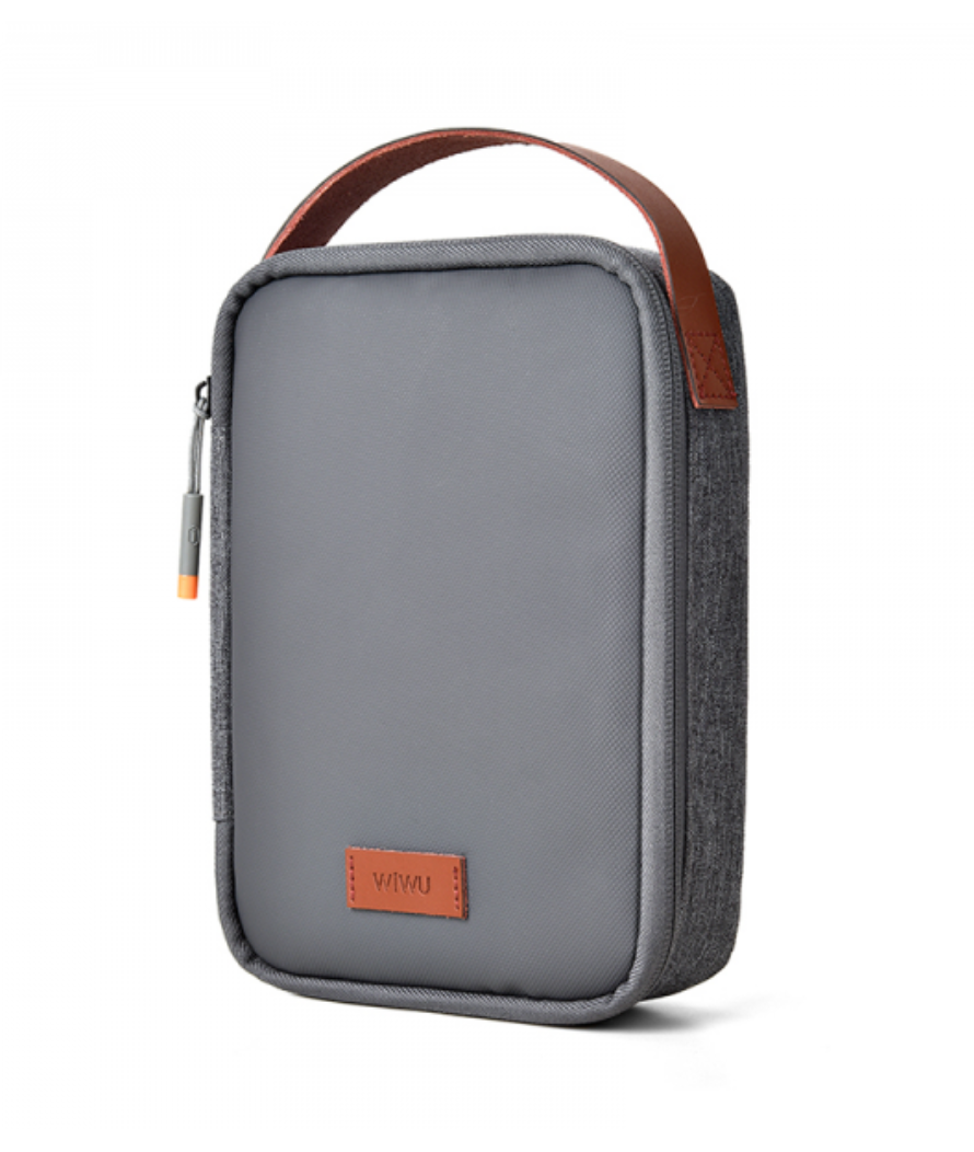 Minimal Tech Pouch
